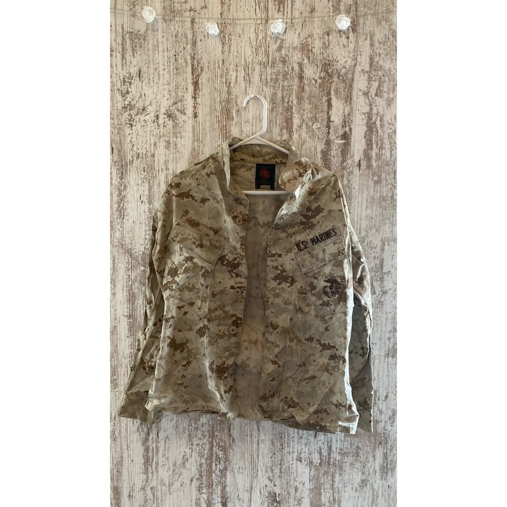 Authentic U.S. Military Jacket - image 1